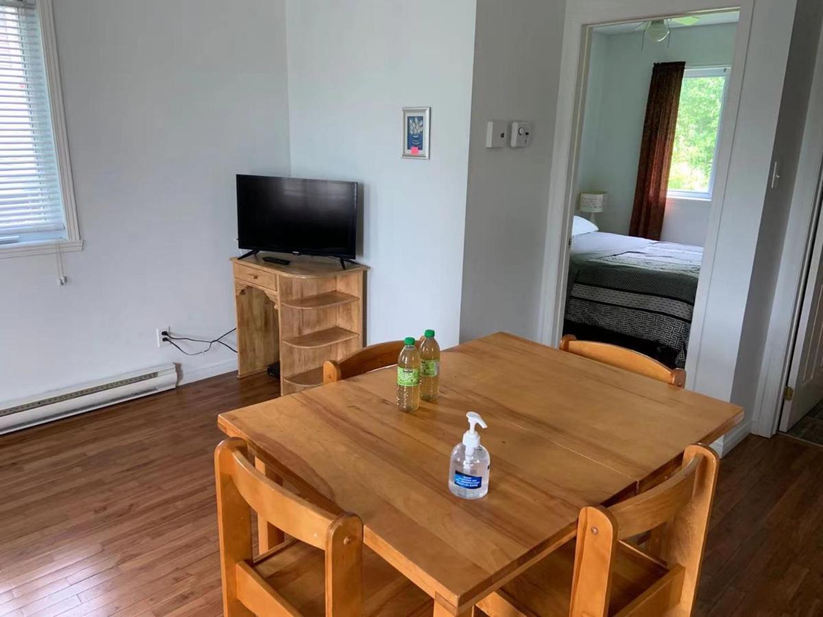 Motel & Chalets --Shefford-Waterloo- Habitation Forest Ngoại thất bức ảnh